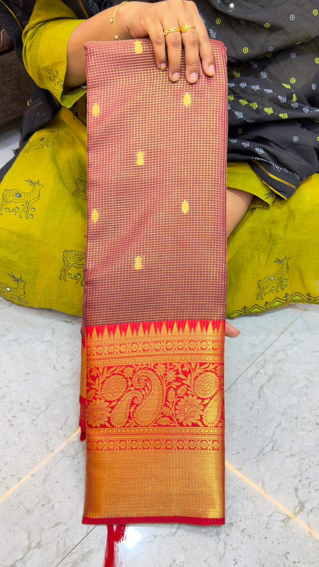 Banarasi vintage chexs