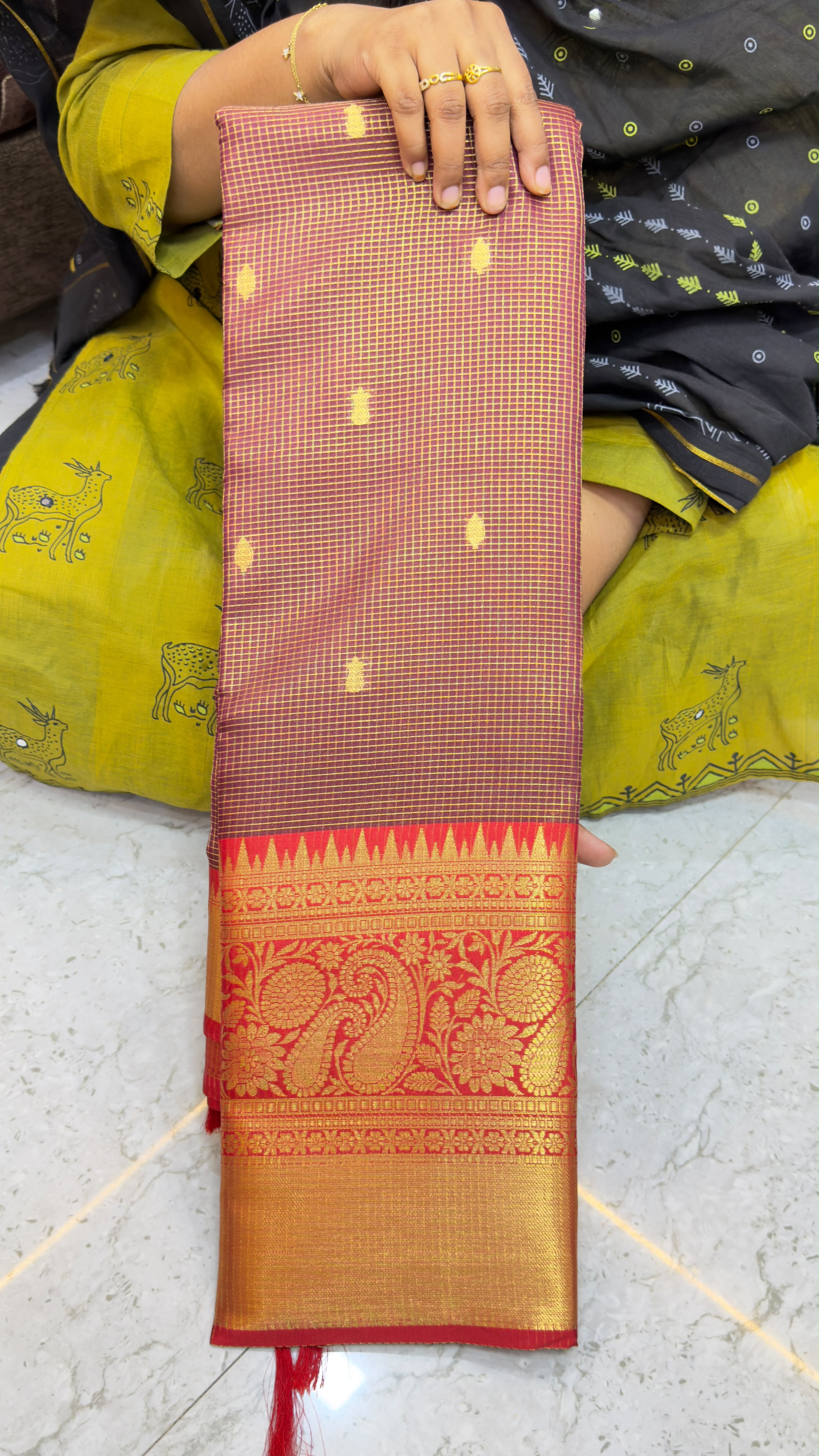 Banarasi vintage chexs