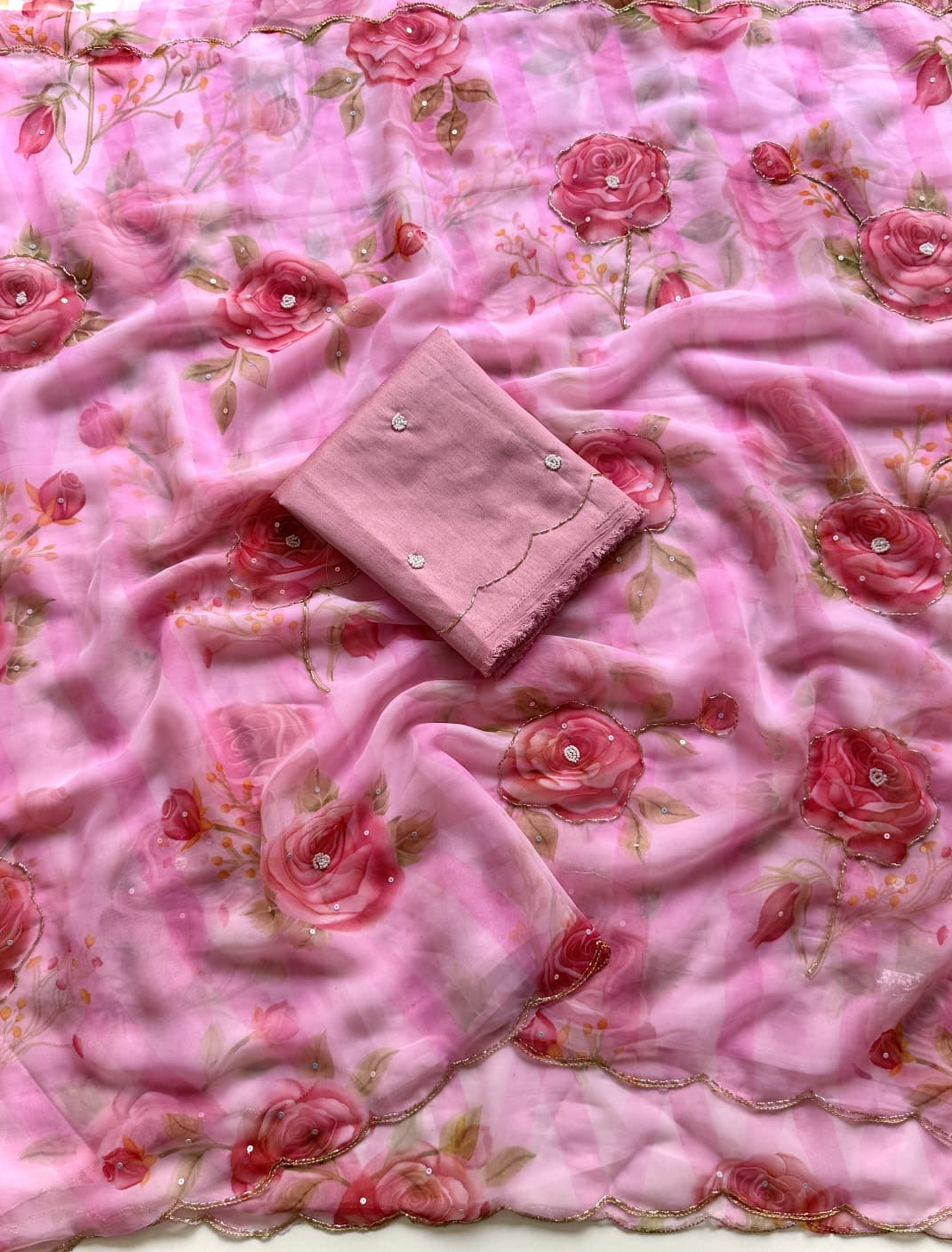 Soft Georgette with floral print with Beautiful katana handwork(NON-STORE)