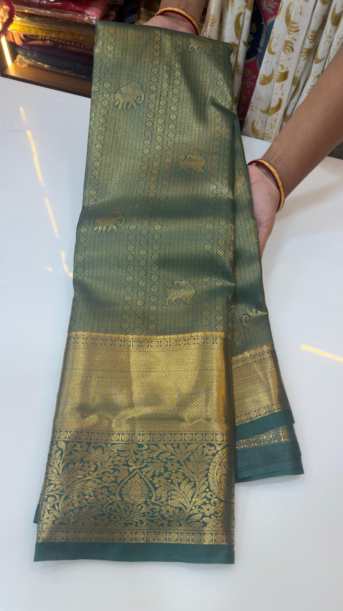 Semi Kanchi pattu