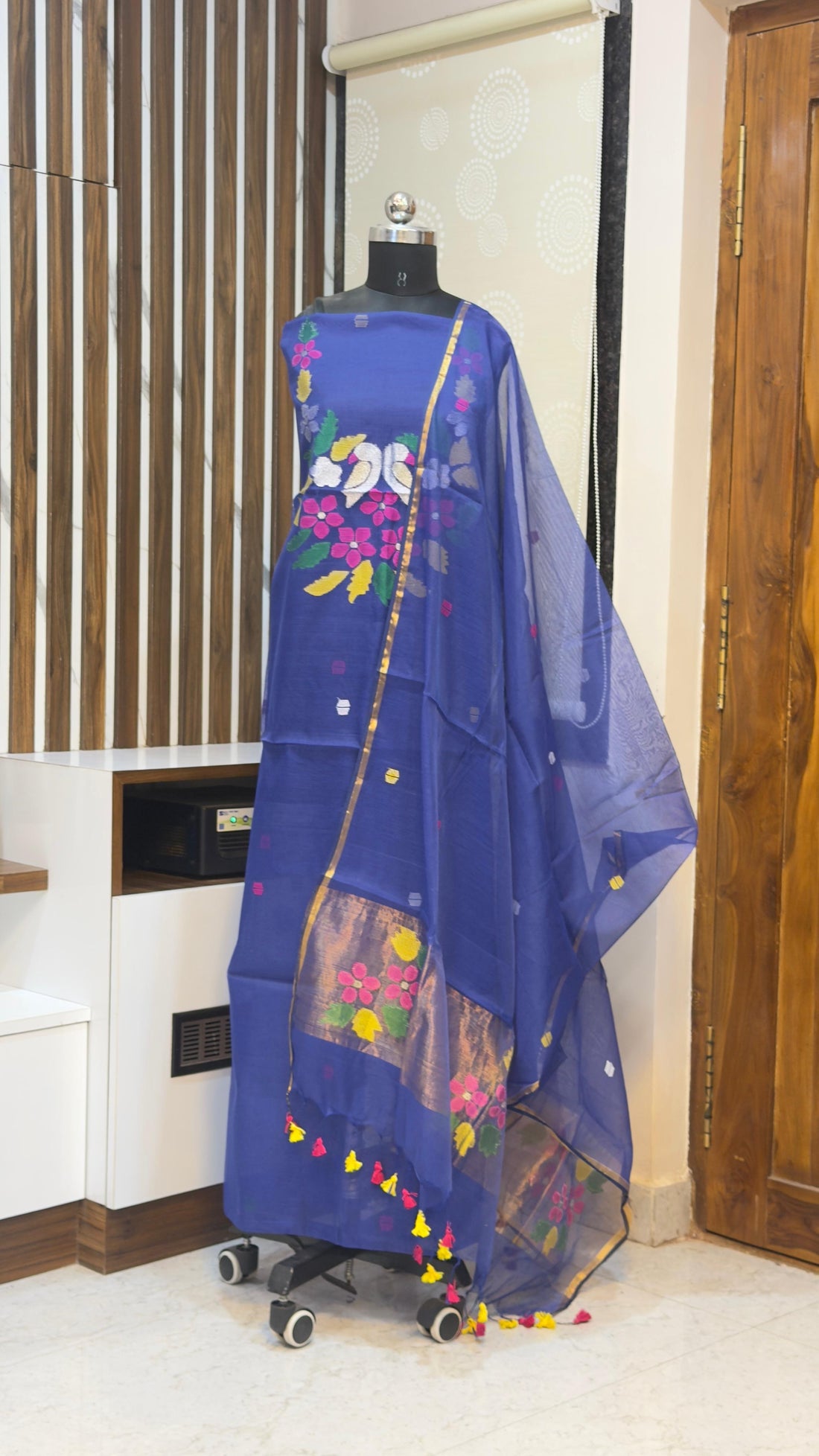 Handloom Muslin Jamdhani Dress materials