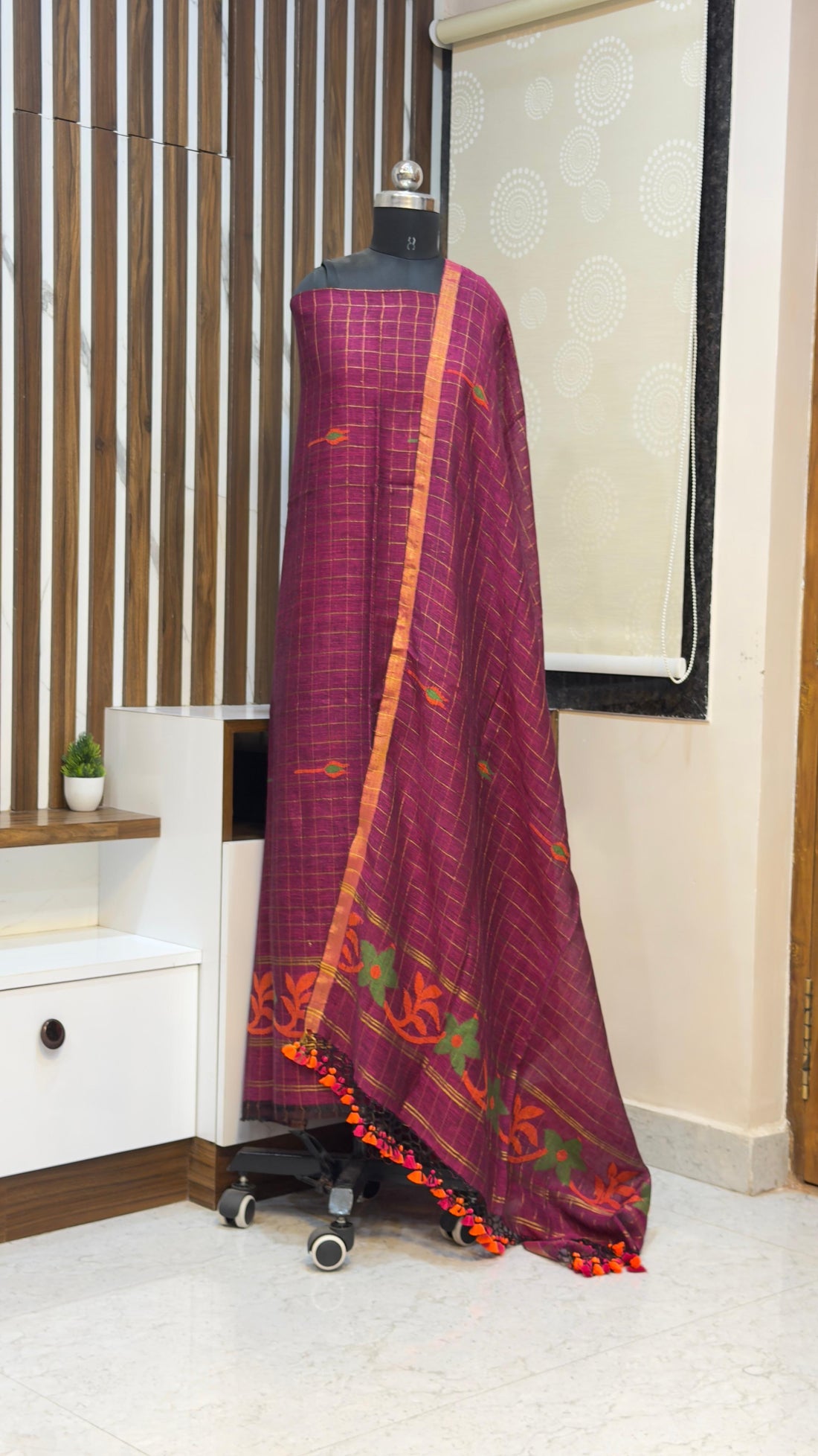 Handloom Lenin Jamdhani Dress materials