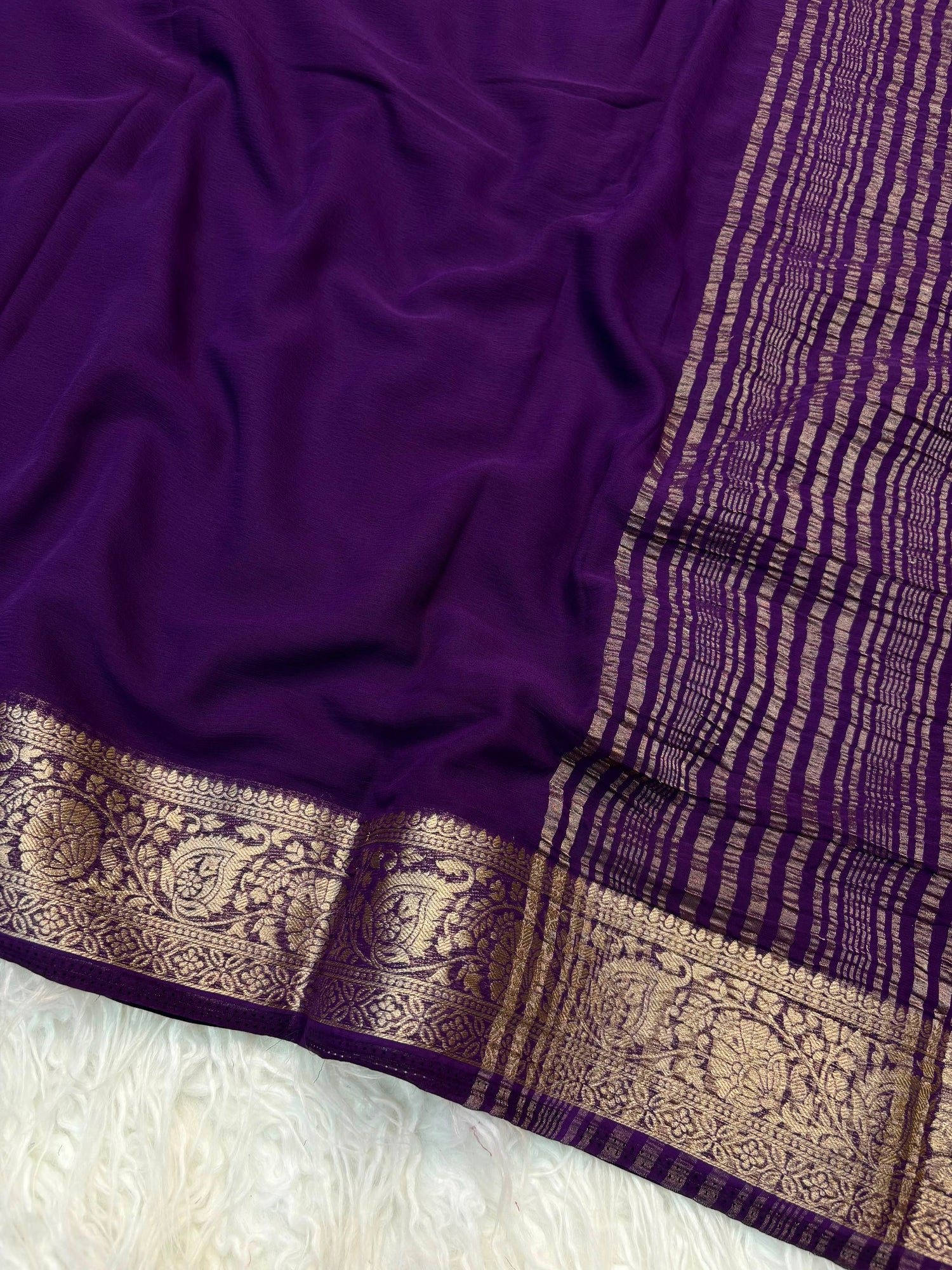 Pure chiffon saree with jacquard pallu(NON-STORE)