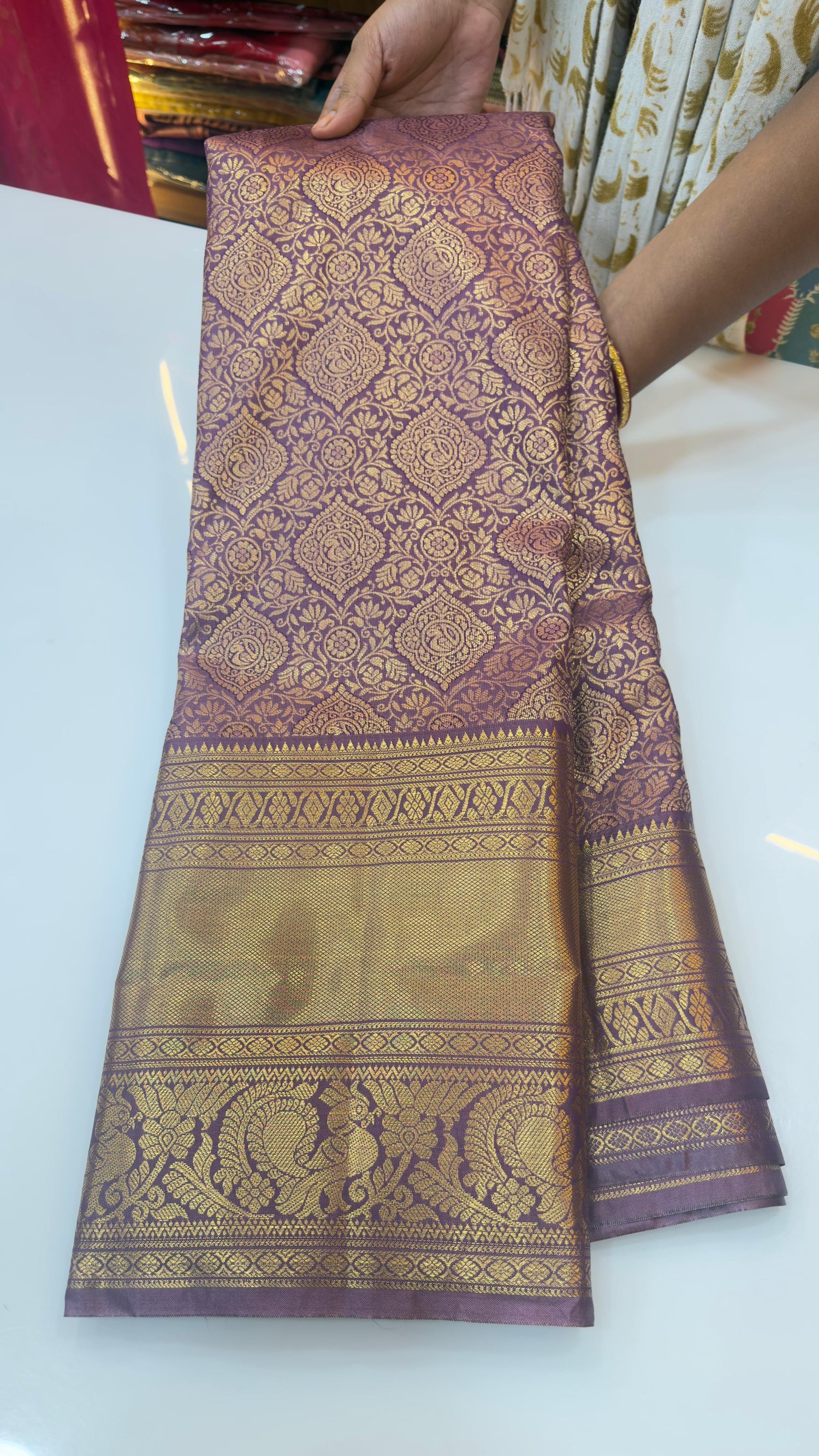 Semi Kanchi pattu