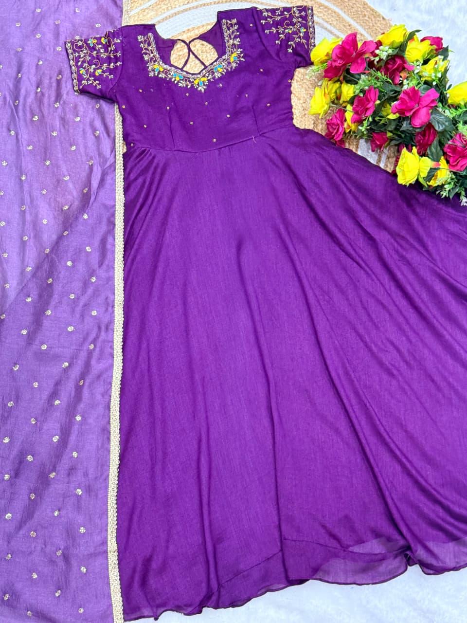 Long frock duppata
