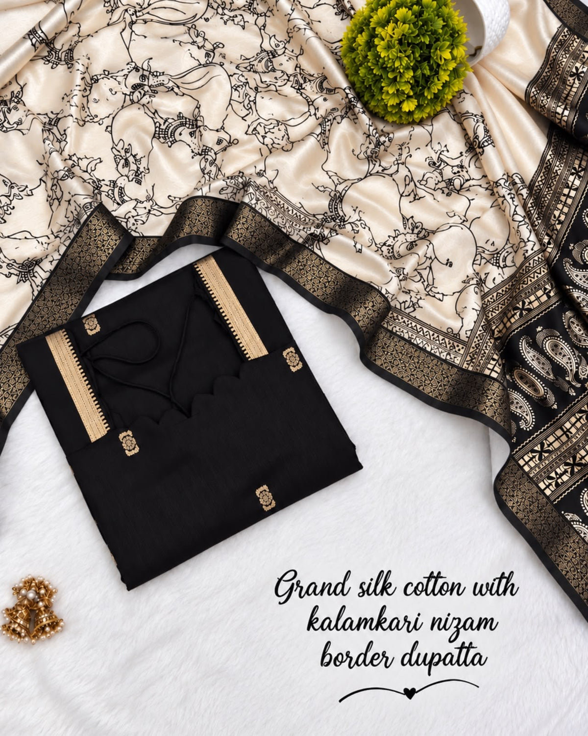 Mangalagiri Butta Silk cotton Top with Chennuri Silk Kalamkari Dupatta(NON-STORE)