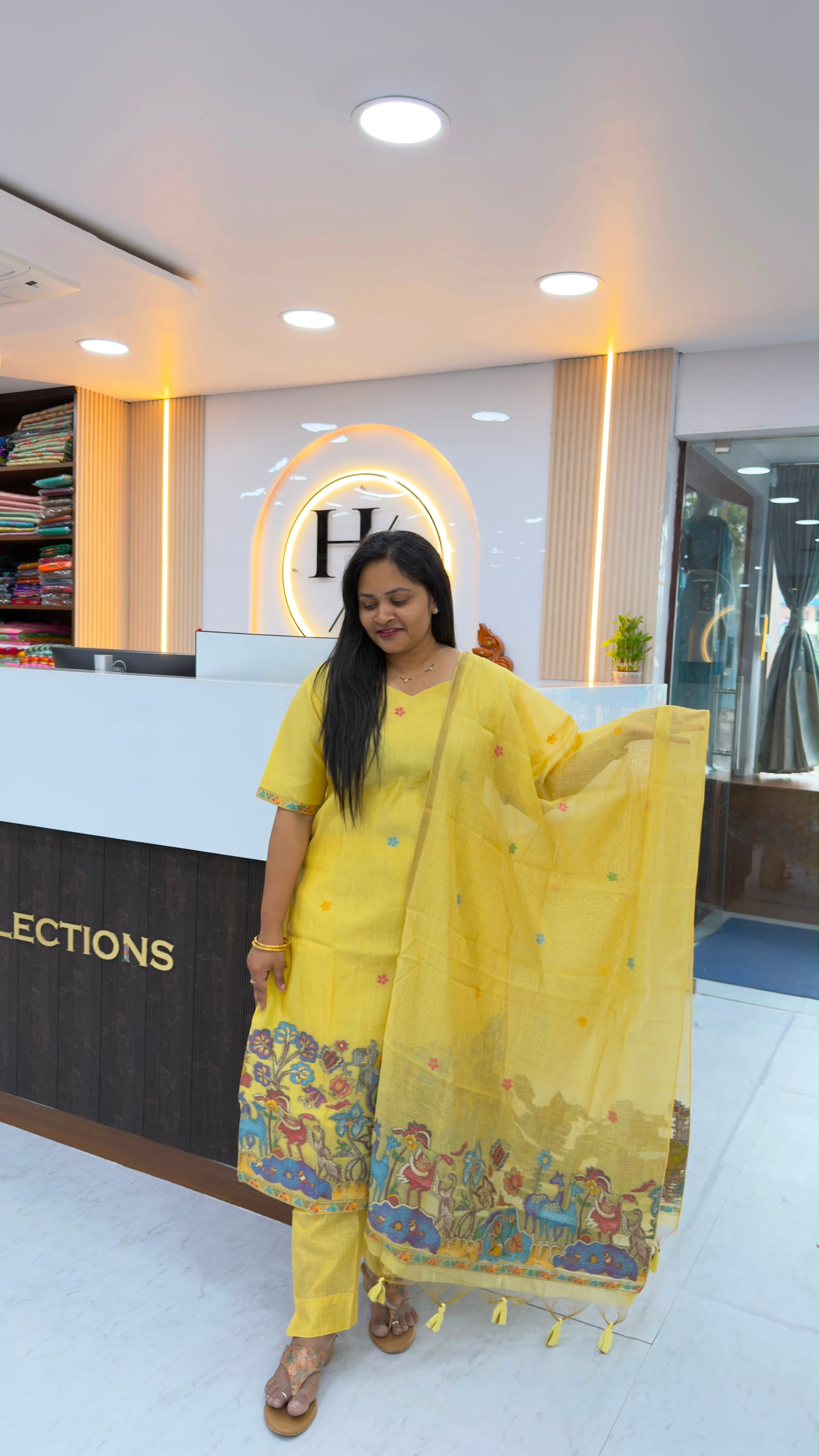 Jamdhani customised three piece sets