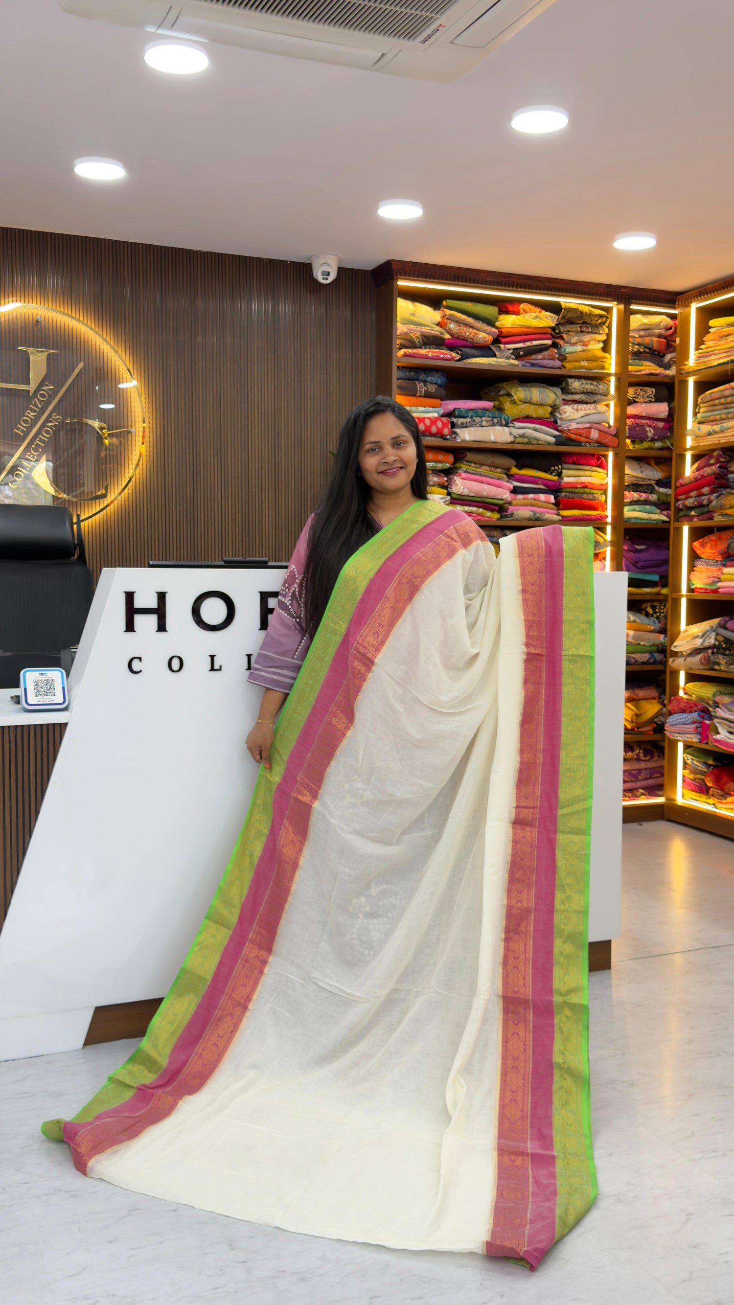 Mul cotton saree with kanchi border