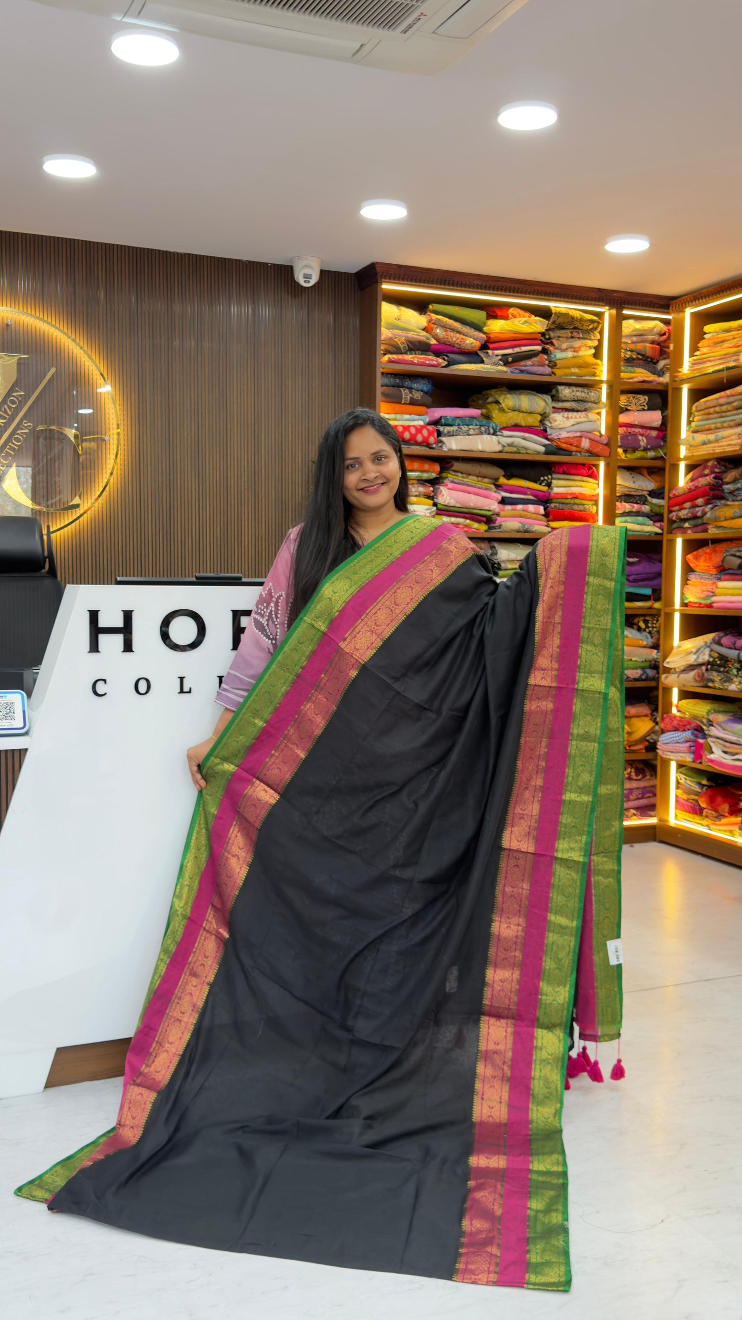 Mul cotton saree with kanchi border