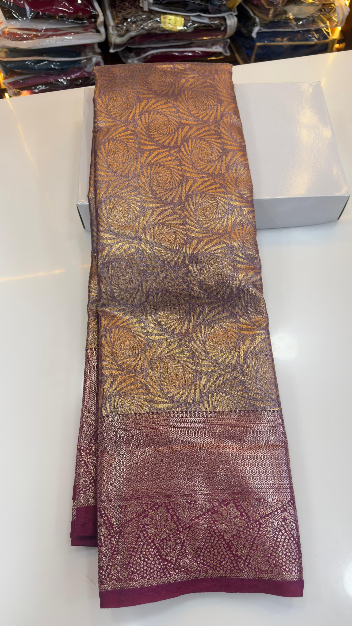 Semi Kanchi pattu