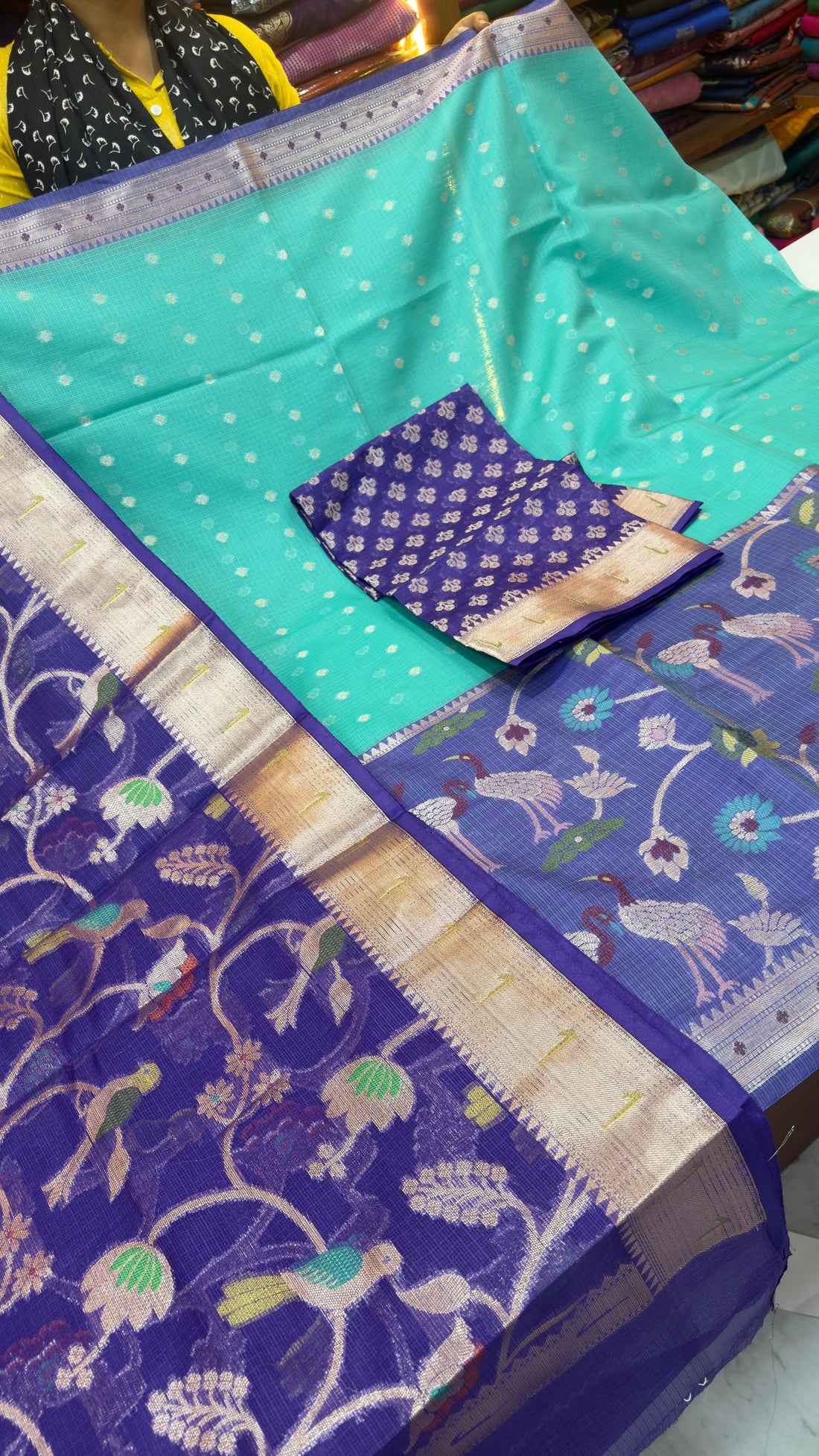 Zari Kota Lehengas