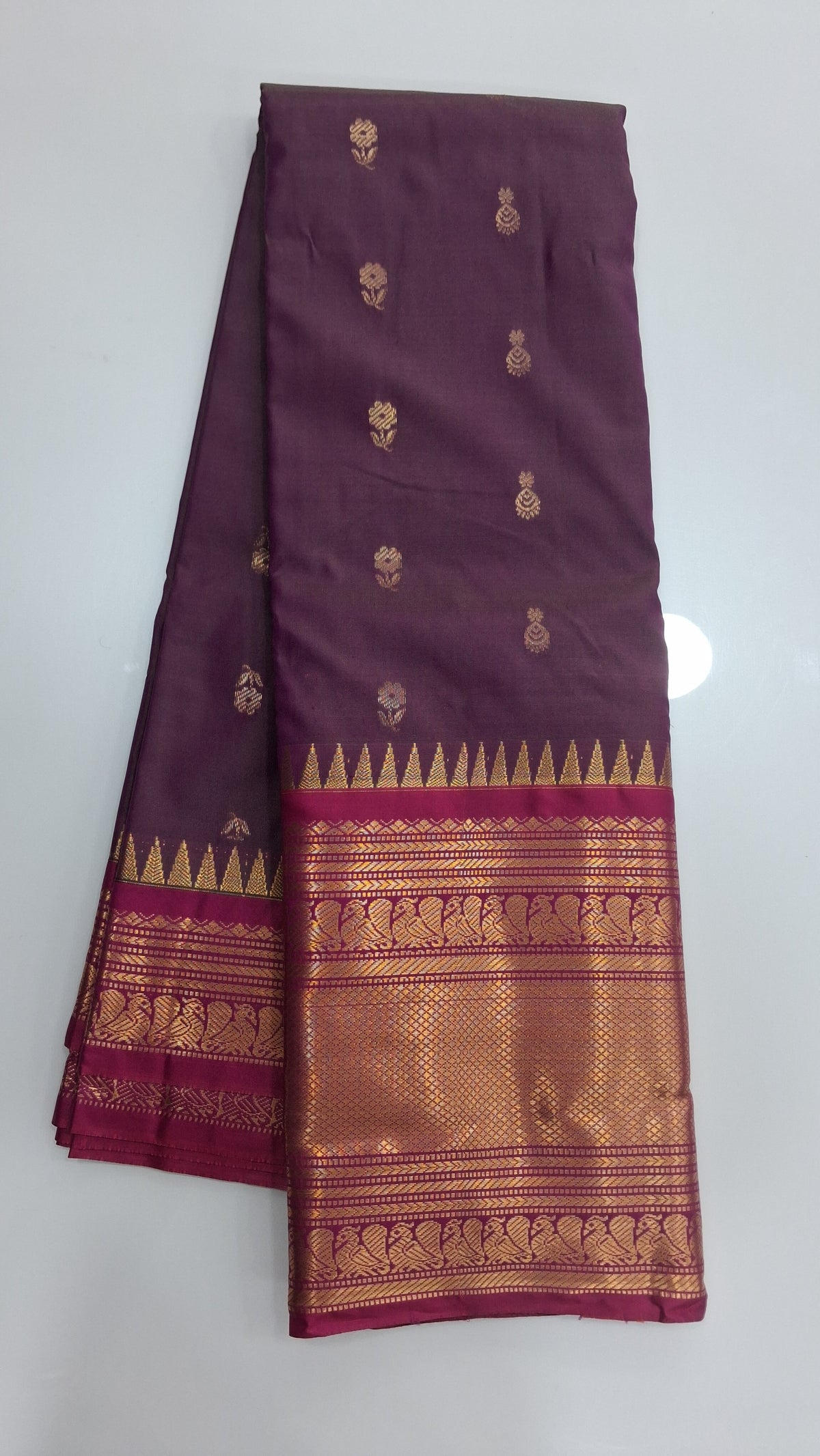 Vintage Gadwal soft semi pattu sarees