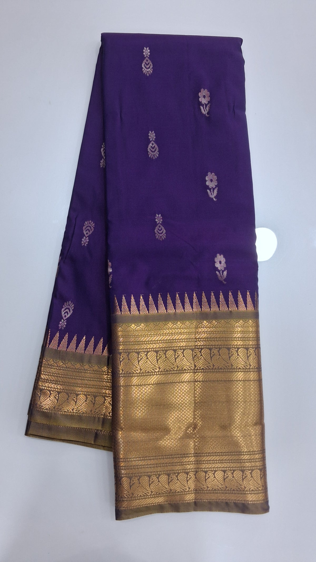 Vintage Gadwal soft semi pattu sarees