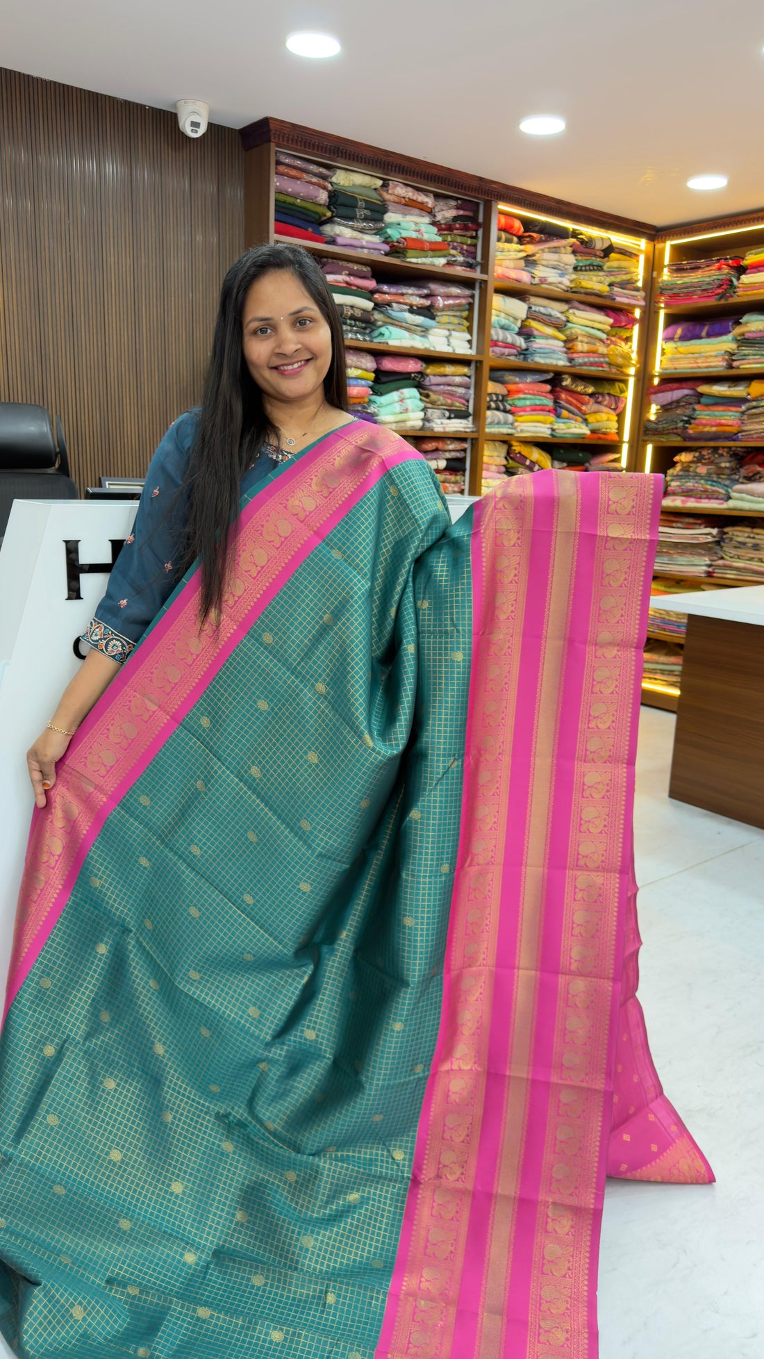 Semi Vintage Pattu Sarees