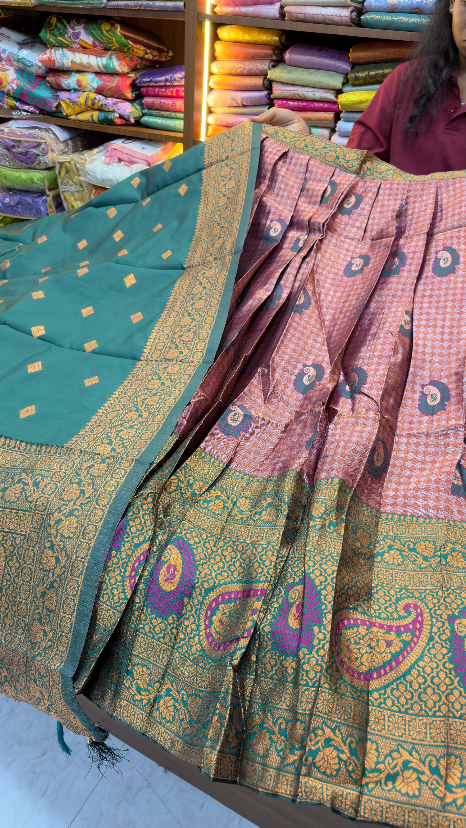 Kanchi Pattu lehengas