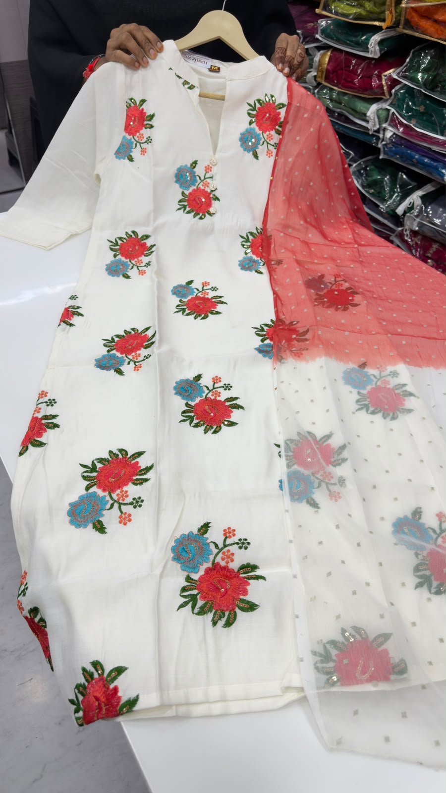 Roman silk collar neck 3 piece