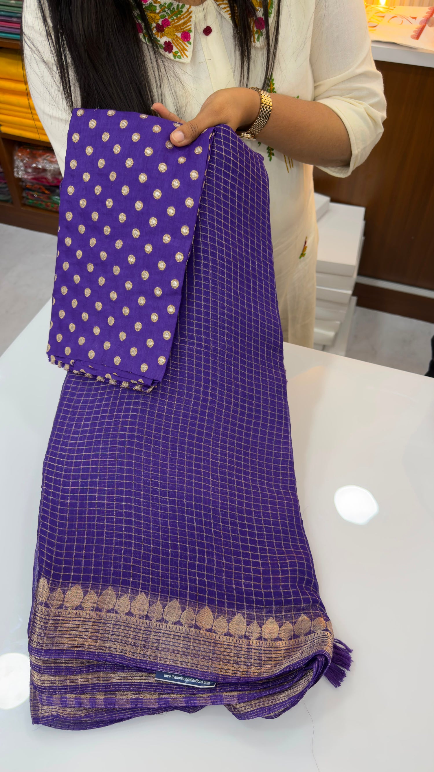 Banarasi chexs pattern Georgette sarees with zari woven border