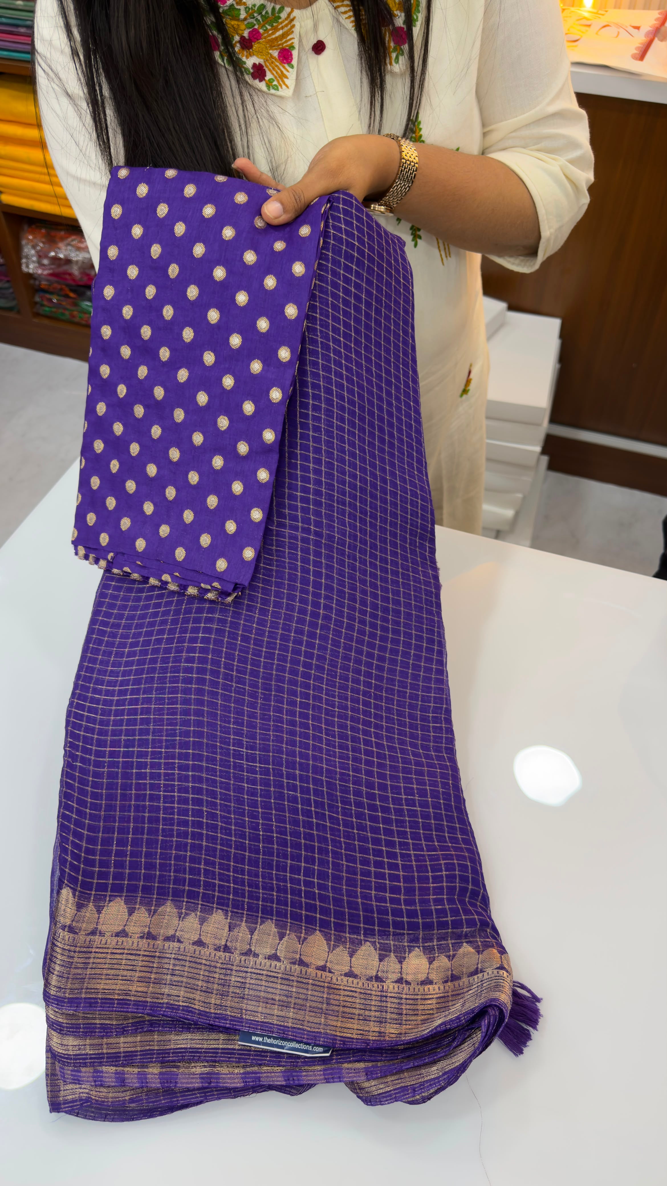 Banarasi chexs pattern Georgette sarees with zari woven border