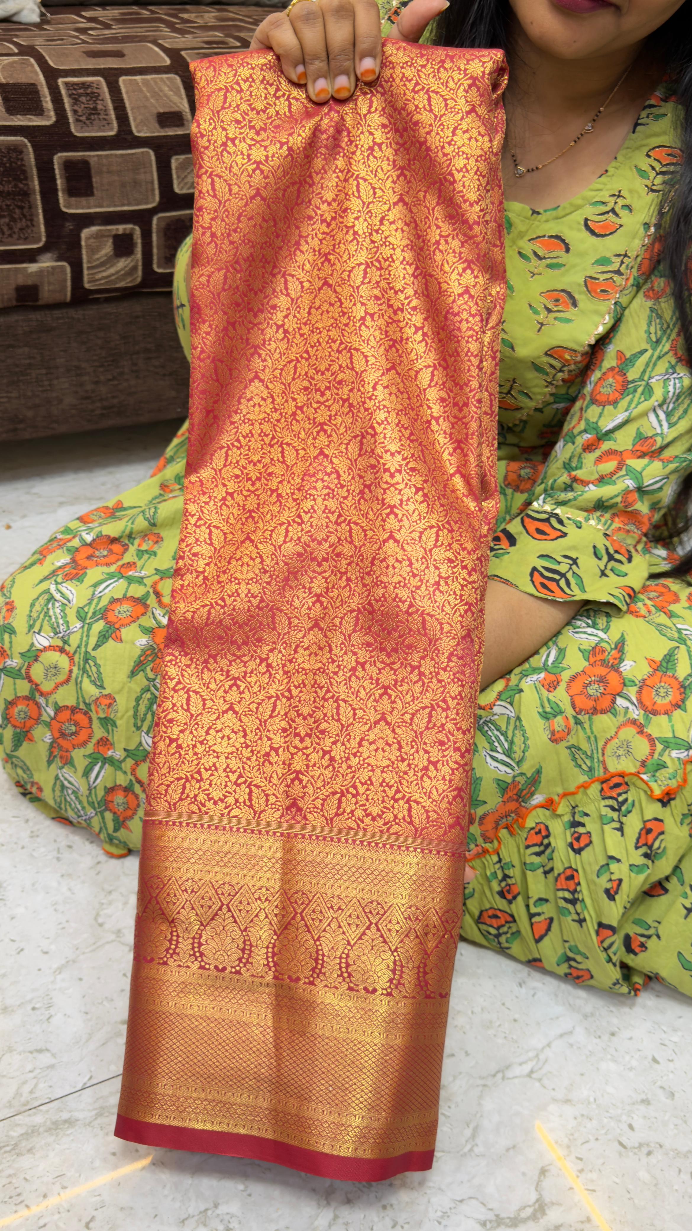 Semi Kanchi Pattu