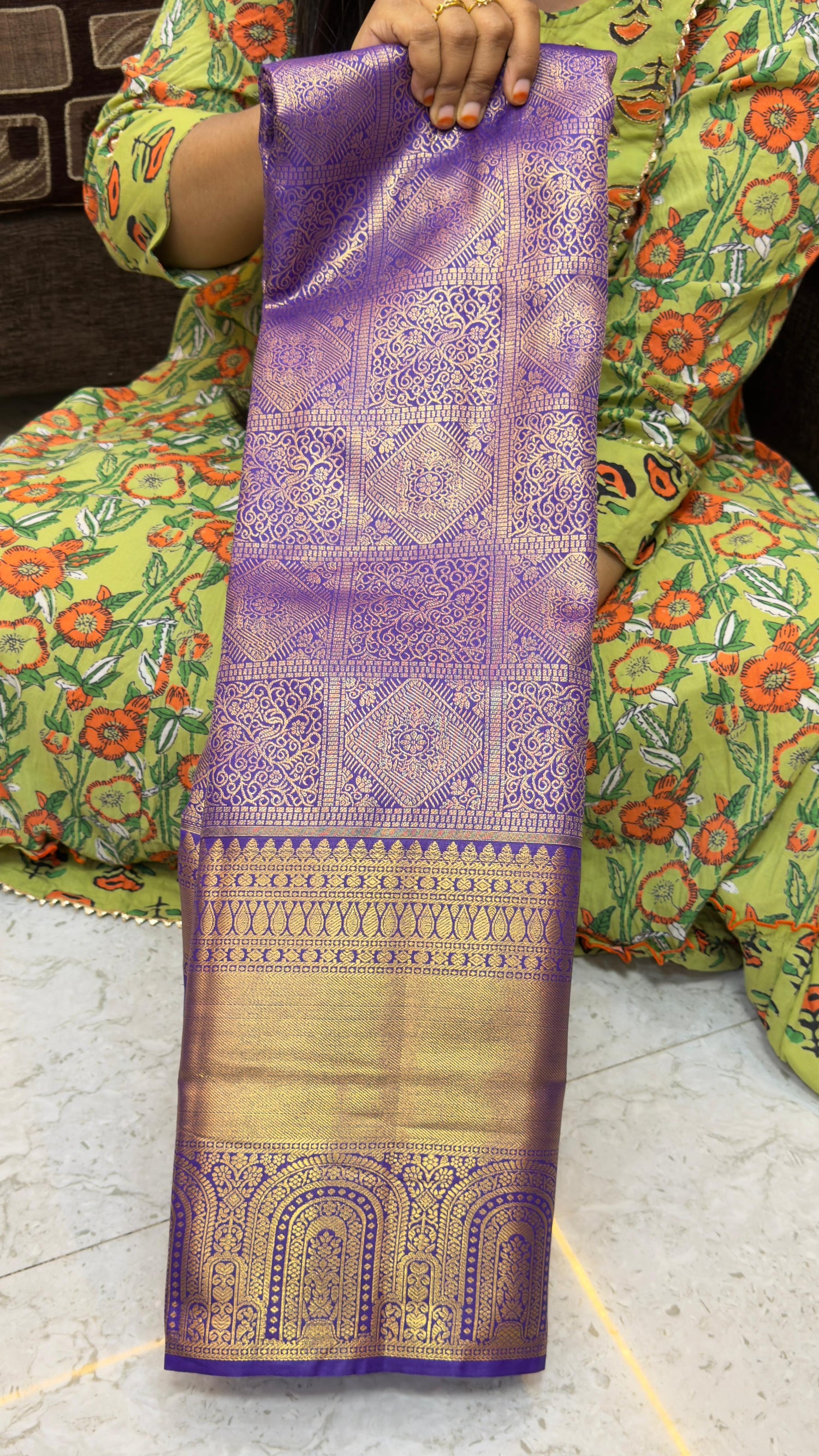 Semi Kanchi pattu