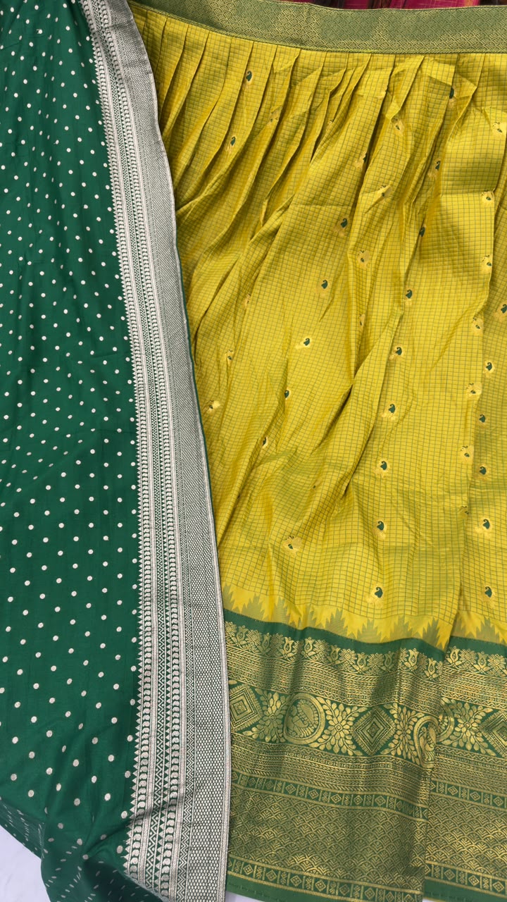 Vintage Style lehengas