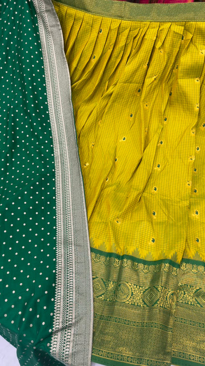 Vintage Style lehengas