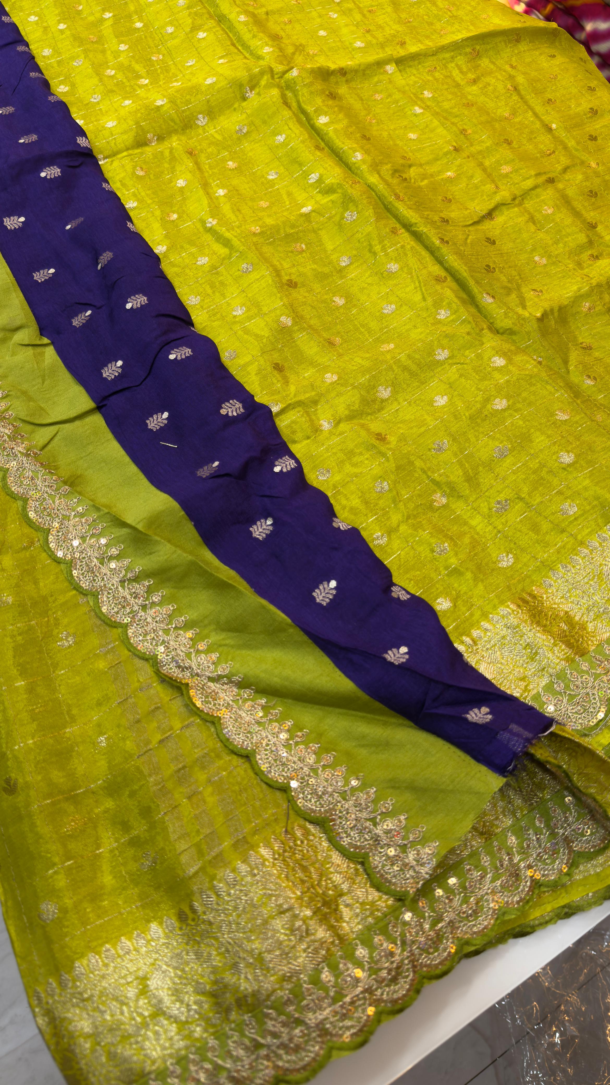 Chinon Banarasi Saree with laces