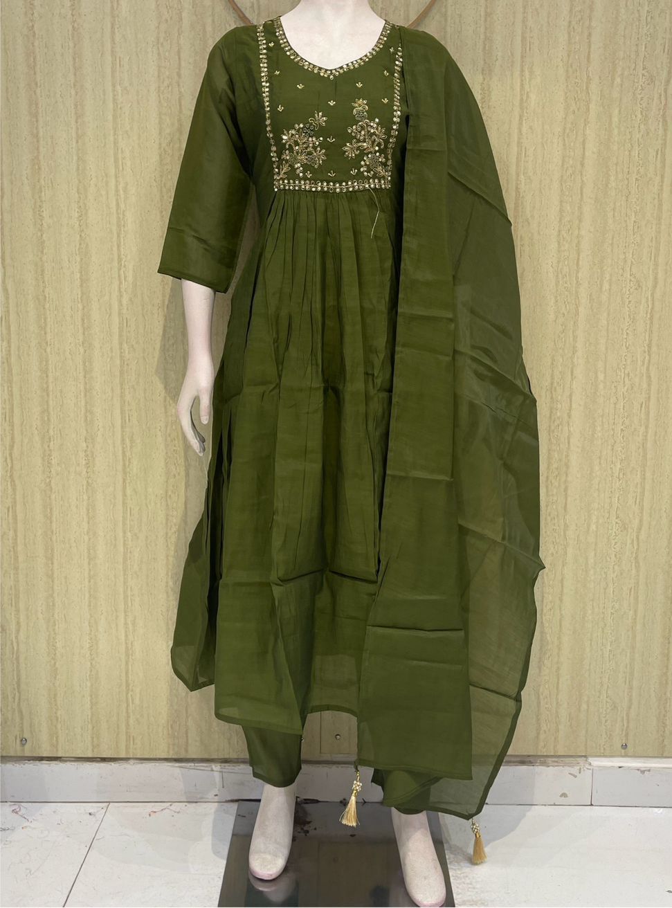 Party wear dress