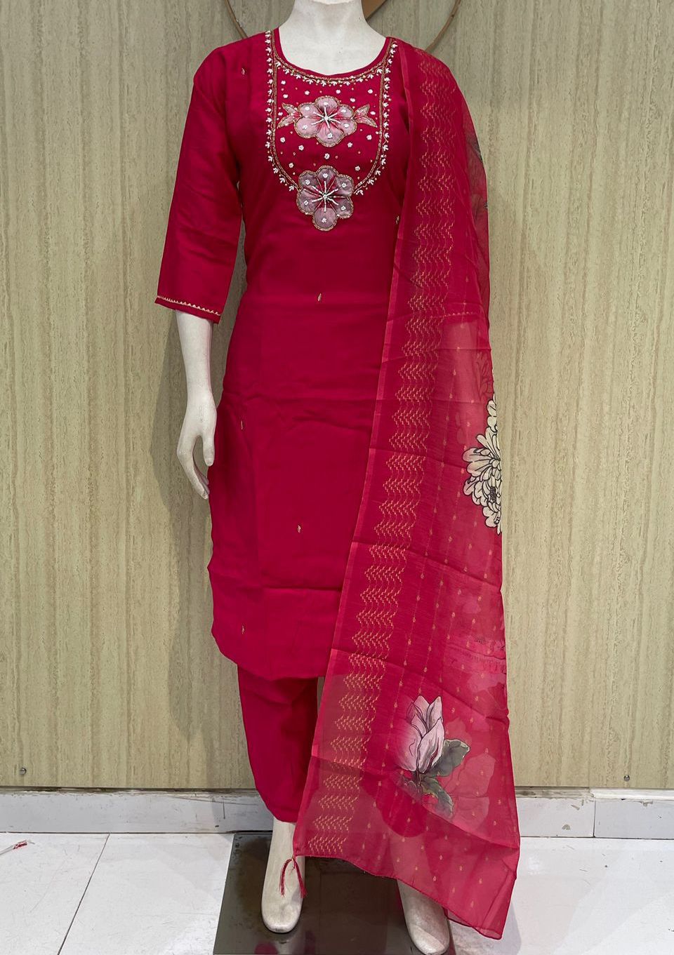 Party wear dress