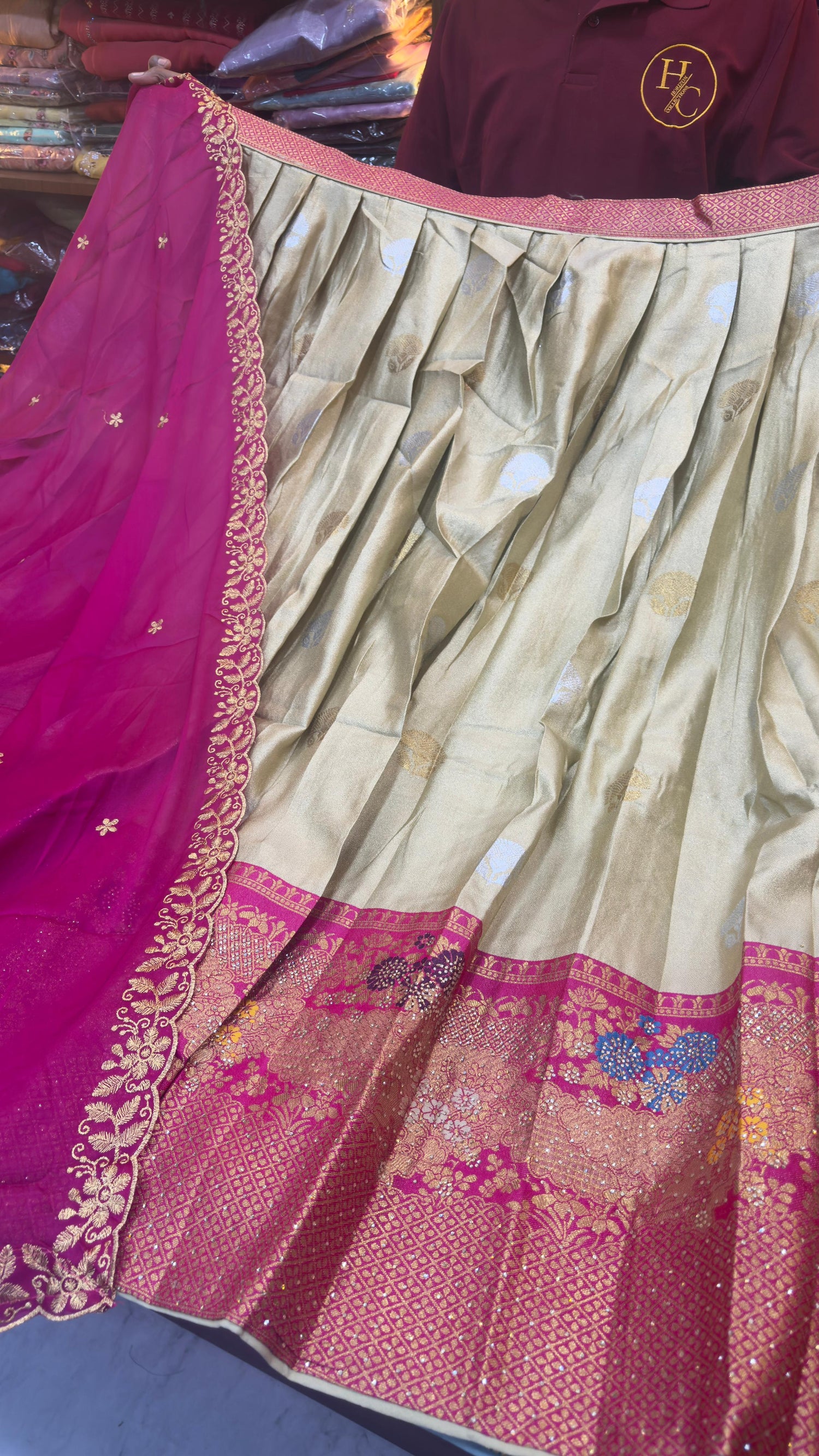 Soft Tissue Banarasi
