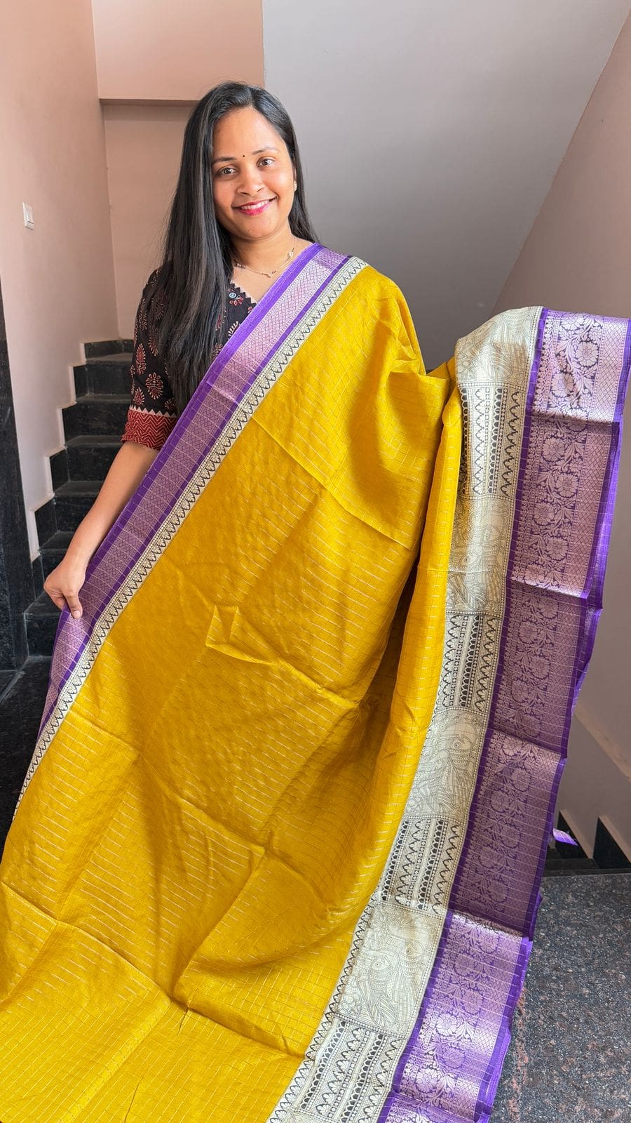 Fancy Dola Silk Saree With Twin Fish Design
