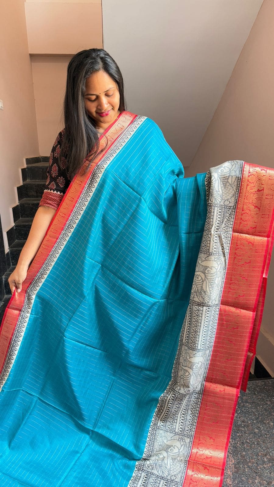 Fancy Dola Silk Saree With Twin Fish Design