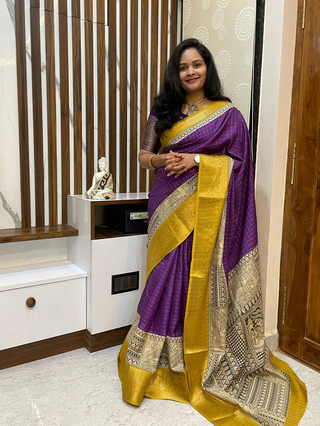 Fancy Dola Silk Saree With Twin Fish Design
