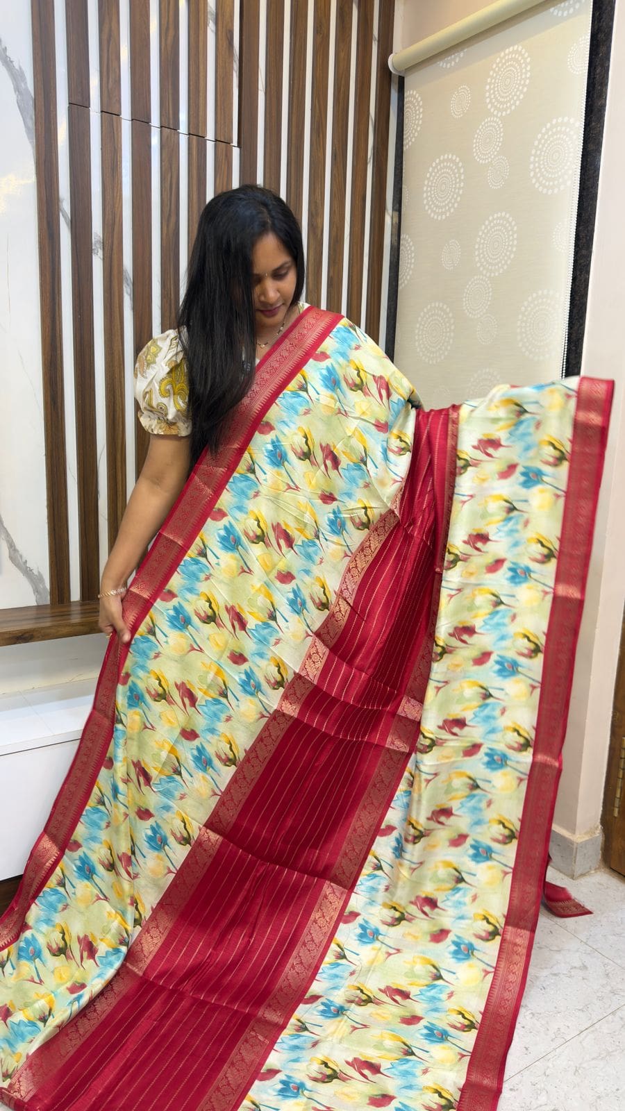 Tulips Design Dola Silk