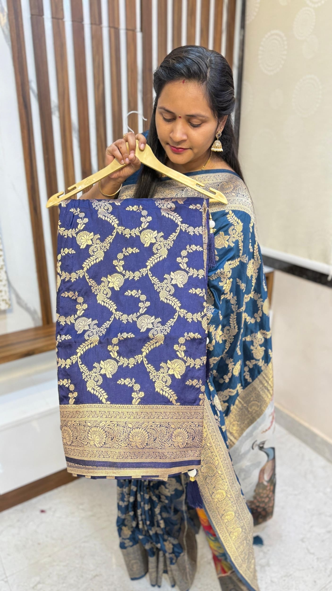 Banarasi Saree with weaving Pallu