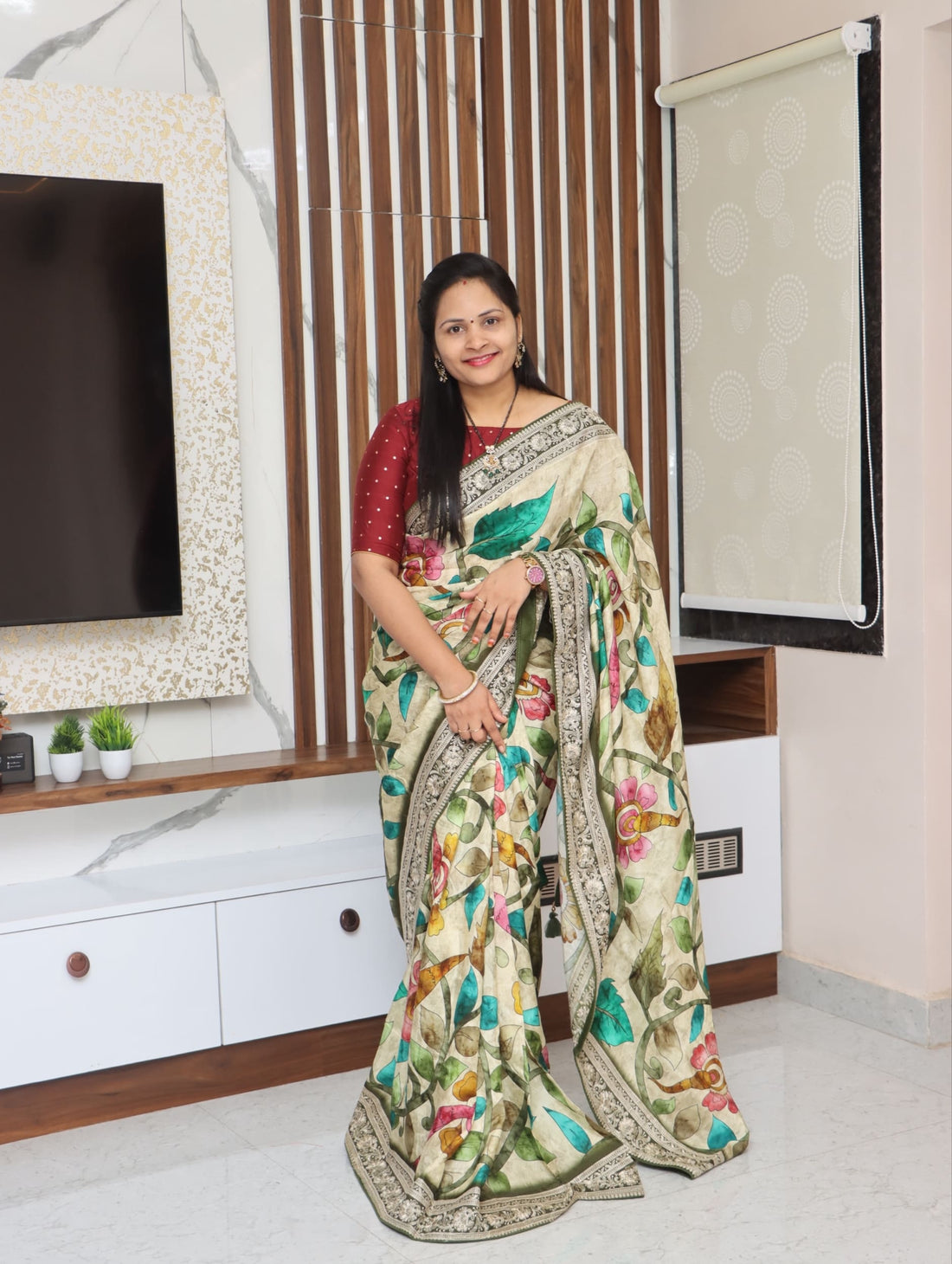 Dola Silk with embroidery borders