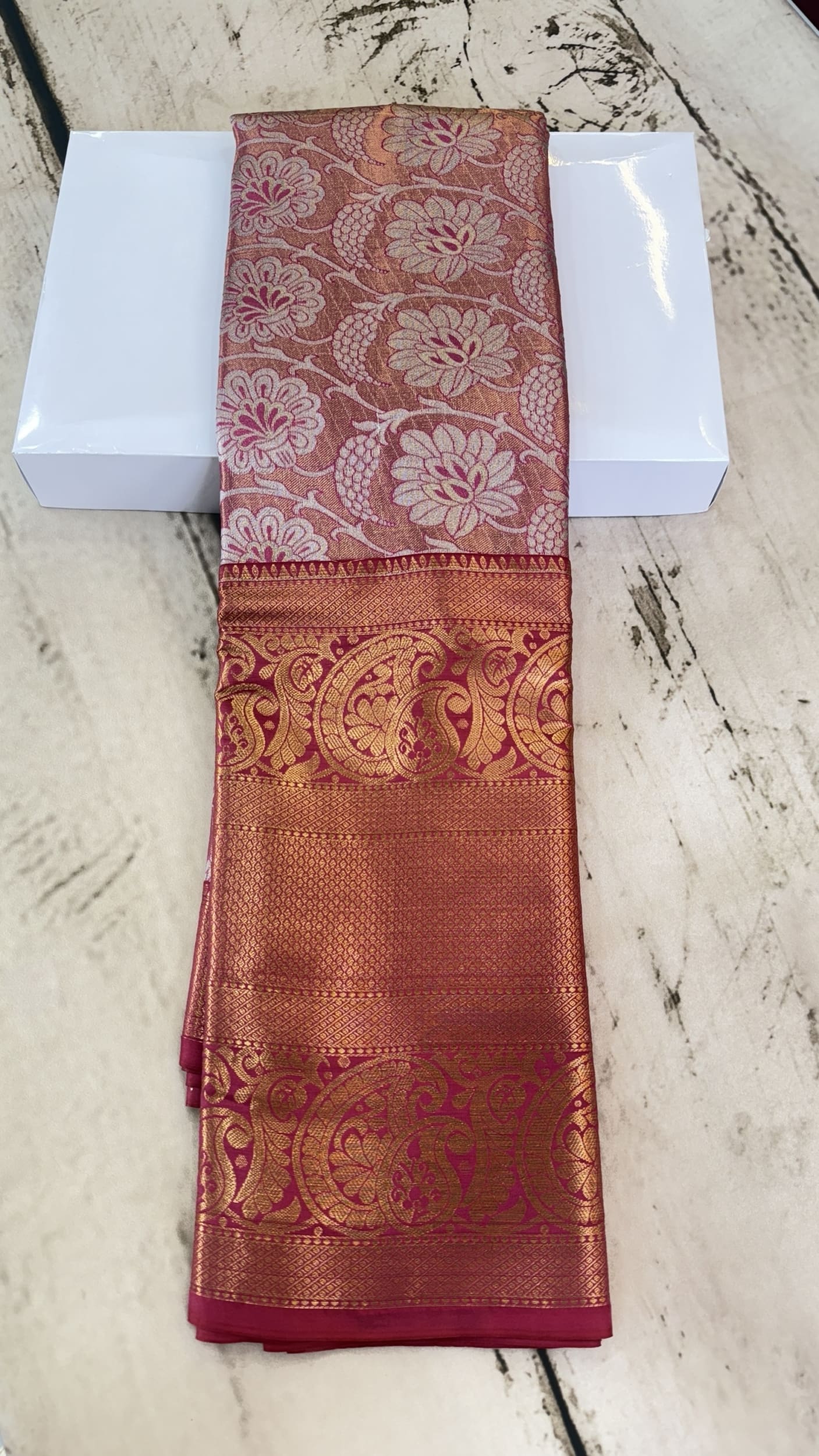 Semi Kanchi Pattu