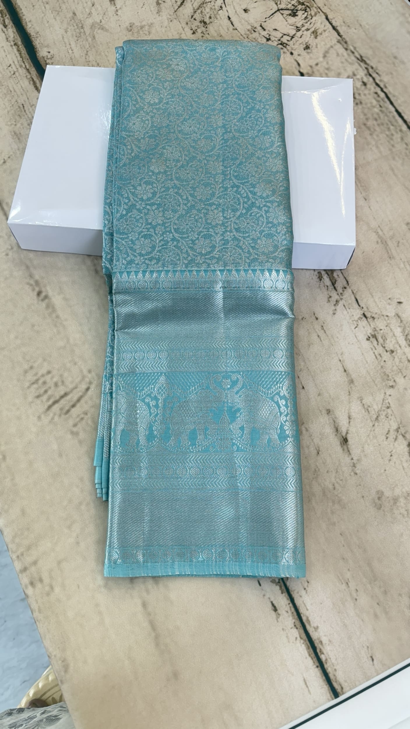Semi Kanchi Pattu