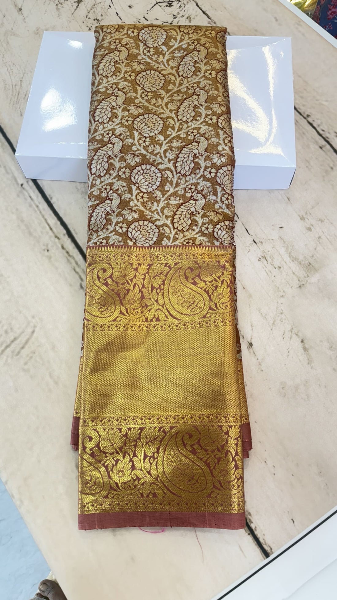 Semi kanchi Pattu