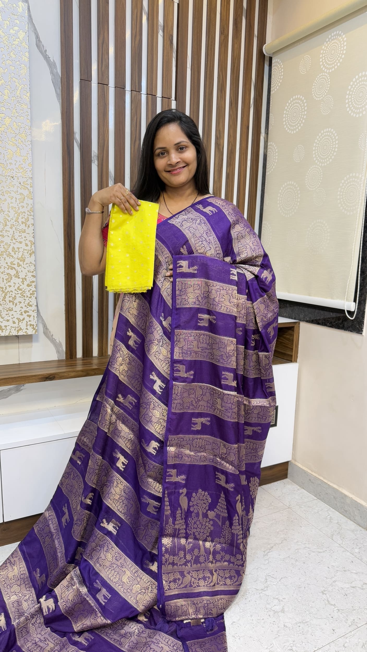 Banarasi jungle theme