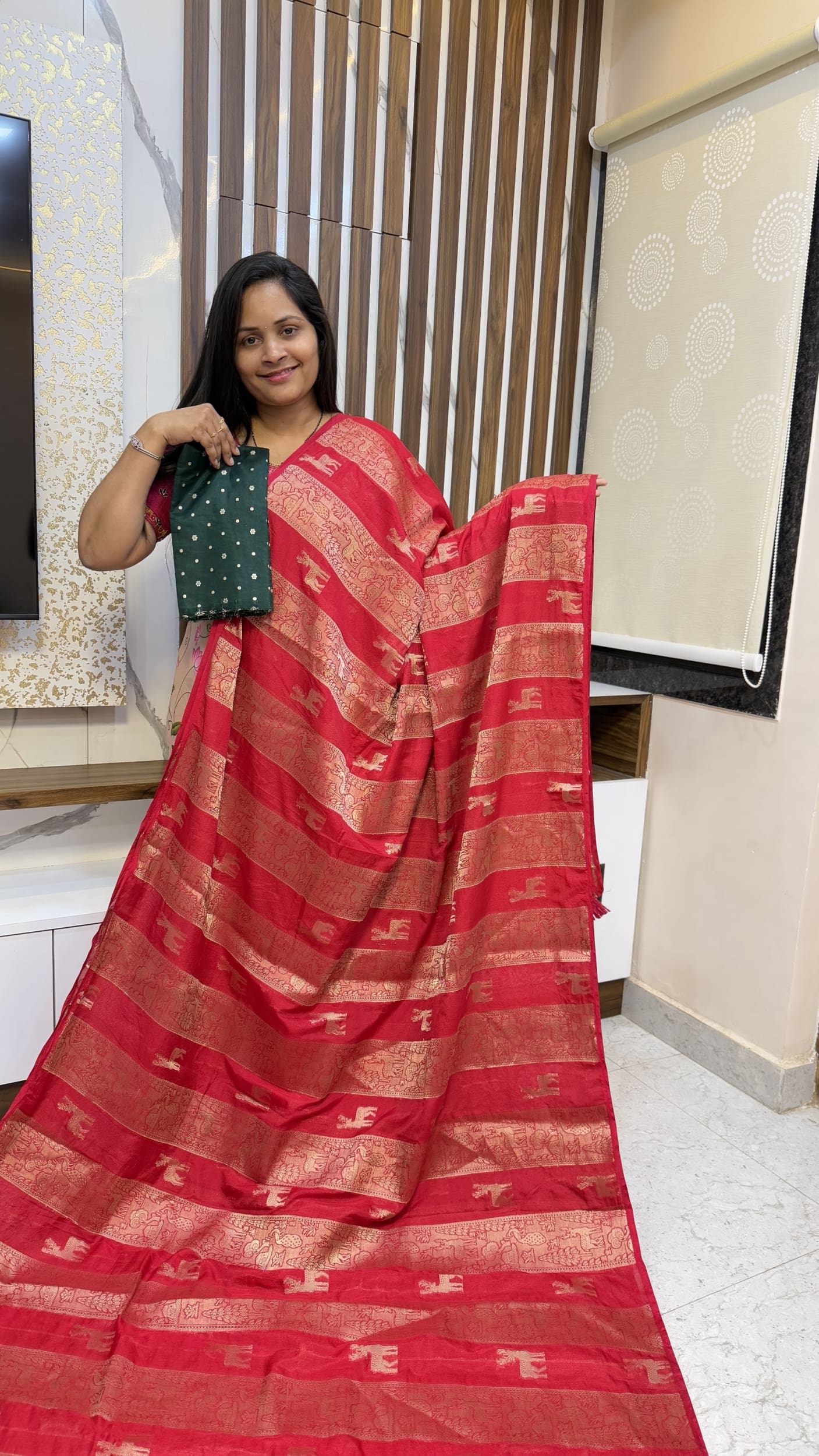 Banarasi jungle theme