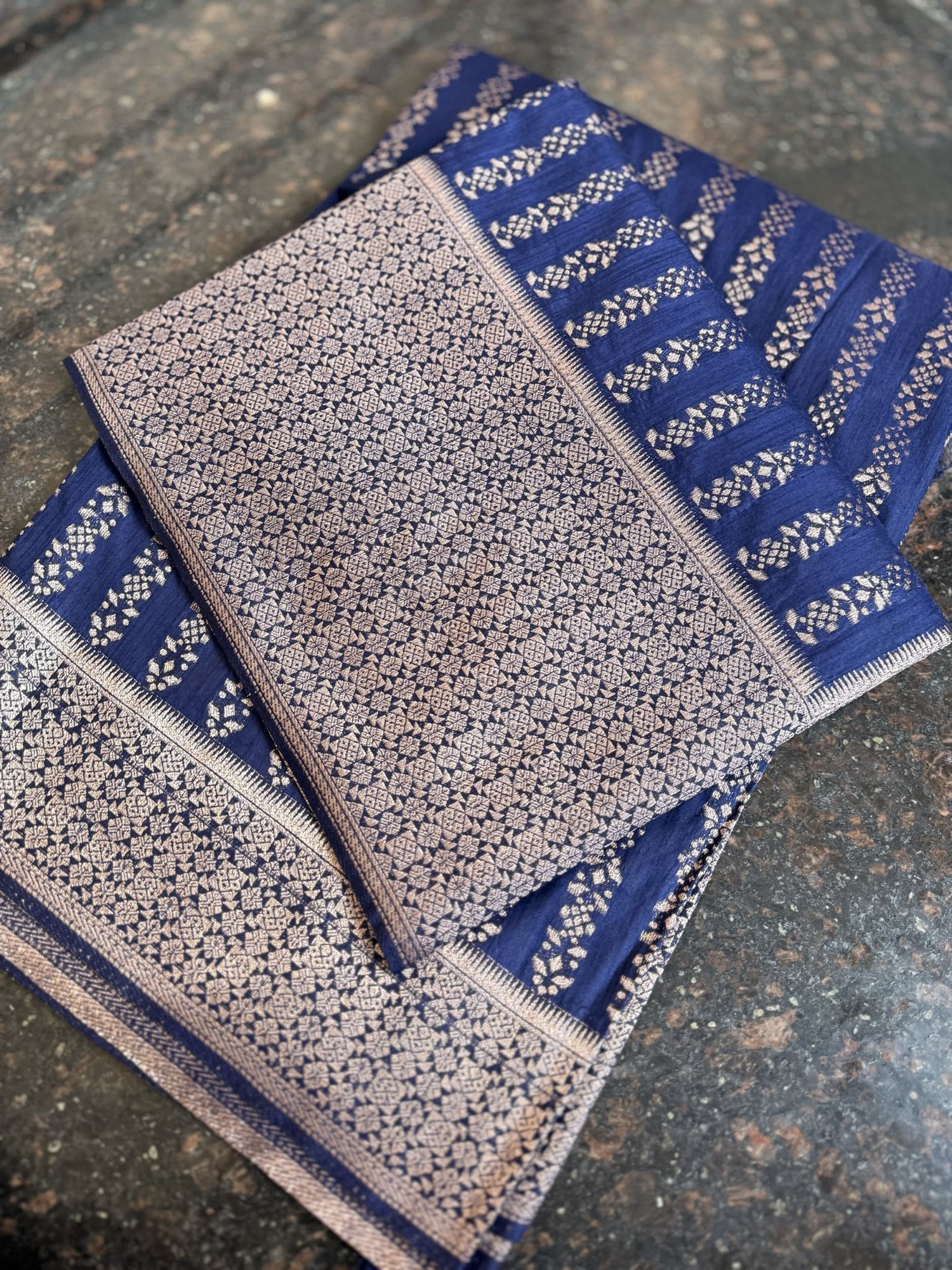 Tussar Banarasi