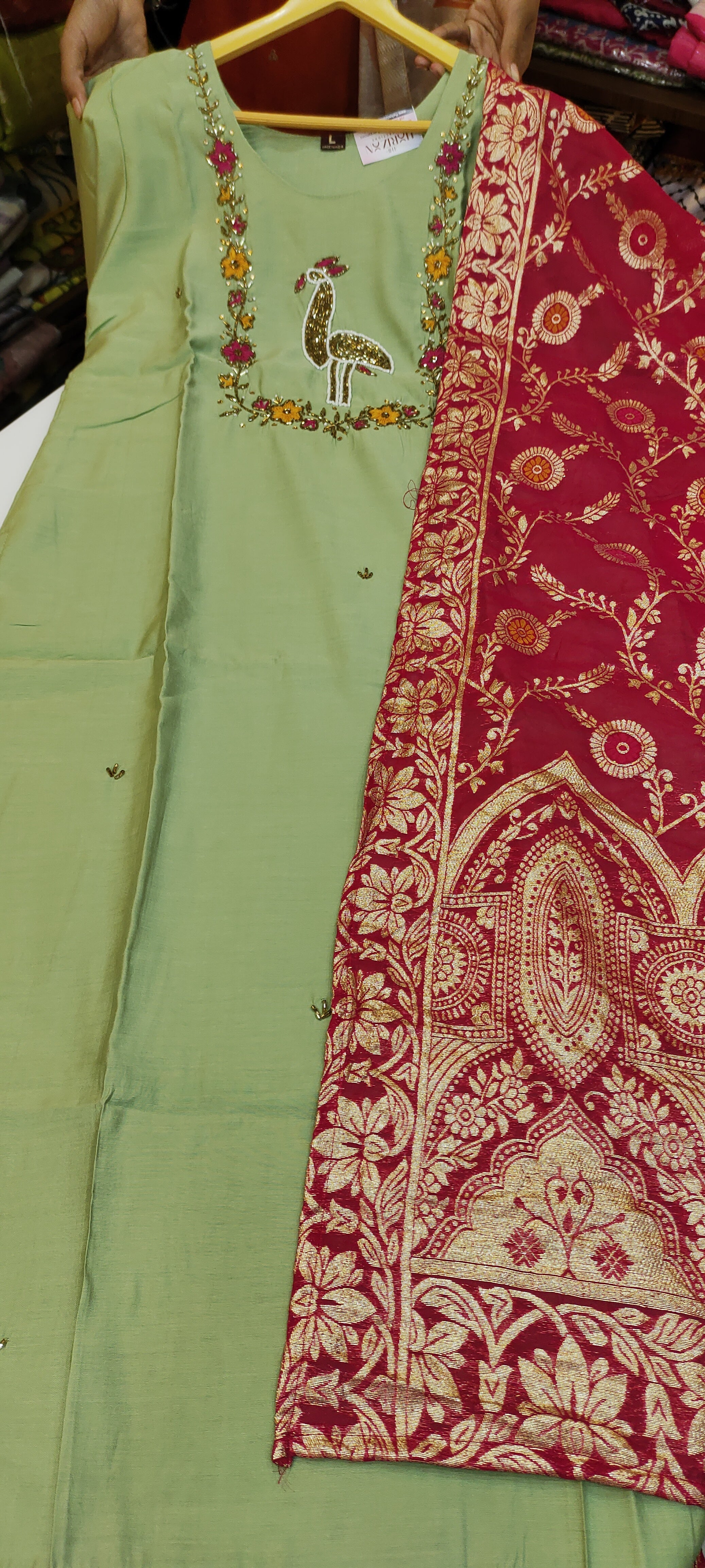 Party wear set