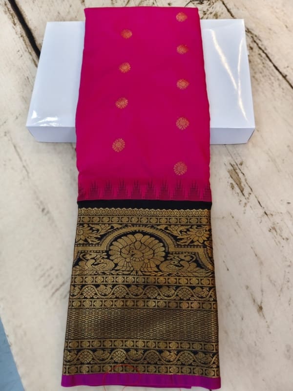 Semi Gadwal sarees