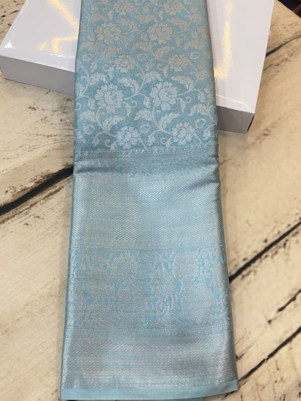Semi Kanchi pattu