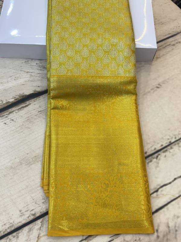 Semi Kanchi pattu