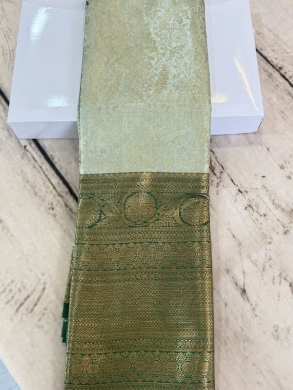 Semi Kanchi pattu