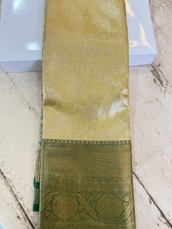 Semi Kanchi Pattu